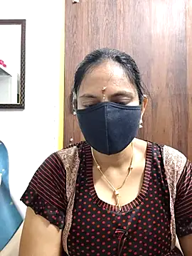 Queen-Neha online show from February 25, 3:32 pm