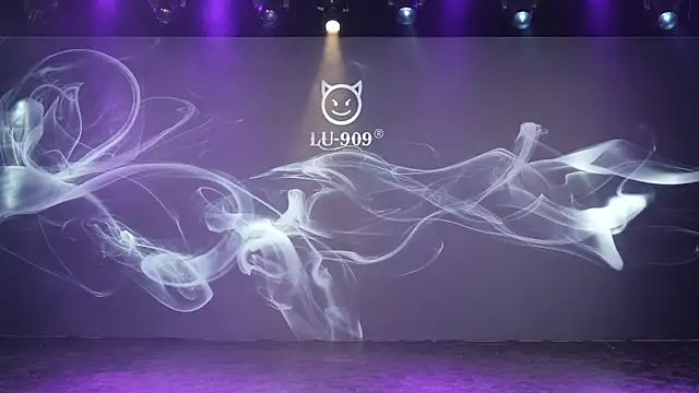 LU-909 online show from November 21, 8:02 am