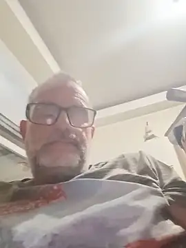 nard53 online show from June 8, 9:09 am
