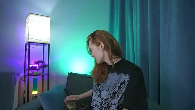 foxy cute4you online show from March 6, 7:32 pm