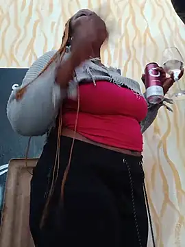 melanin lizzy online show from June 11, 3:32 pm