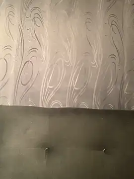 Dannii- online show from February 1, 10:30 pm