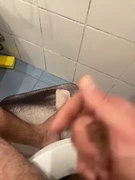 Snapshot of marc8876 chatting on November 24, 8:19 pm marc8876 online show from November 24, 8:19 pm