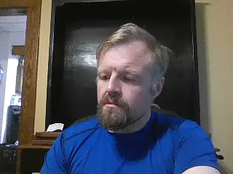 Snapshot of TheOneDonShaun chatting on May 5, 11:46 pm TheOneDonShaun online show from May 5, 11:46 pm
