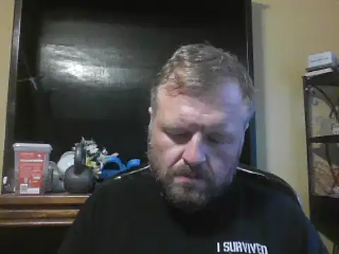 Snapshot of TheOneDonShaun chatting on June 25, 12:10 am TheOneDonShaun online show from June 25, 12:10 am