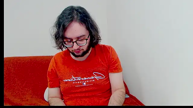 eren jaeger2000 online show from March 13, 3:35 am