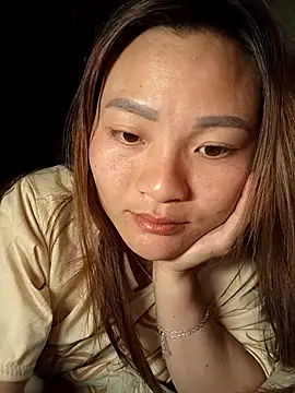 Lee-Thee online show from November 24, 12:27 pm