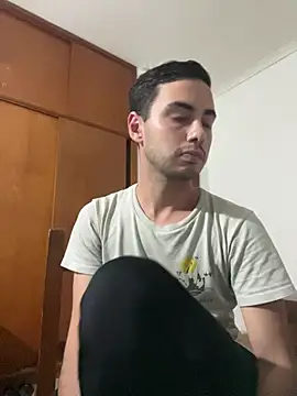 nico-sex1625 online show from May 5, 10:29 pm