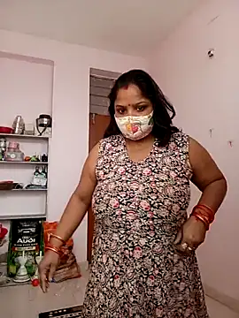 CUTE-LOVE-SWEETS online show from February 12, 3:56 am