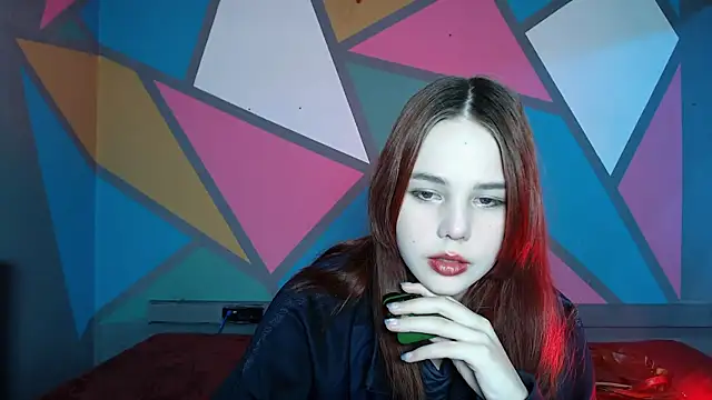 onessandra online show from November 25, 2:11 am