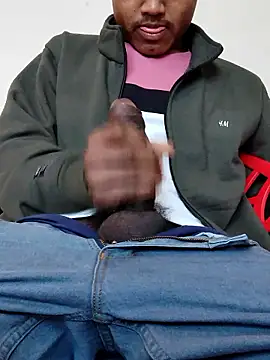 Snapshot of Zinexraj chatting on January 18, 6:50 am Zinexraj online show from January 18, 6:50 am