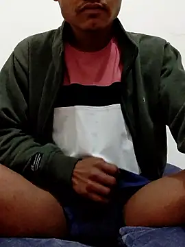 Snapshot of Zinexraj chatting on January 18, 10:02 pm Zinexraj online show from January 18, 10:02 pm