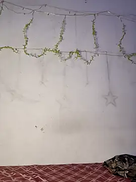 Snapshot of Queen_thala chatting on November 19, 5:13 pm Queen thala online show from November 19, 5:13 pm