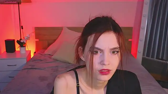 Snapshot of MissSusan chatting on November 21, 10:03 am MissSusan online show from November 21, 10:03 am