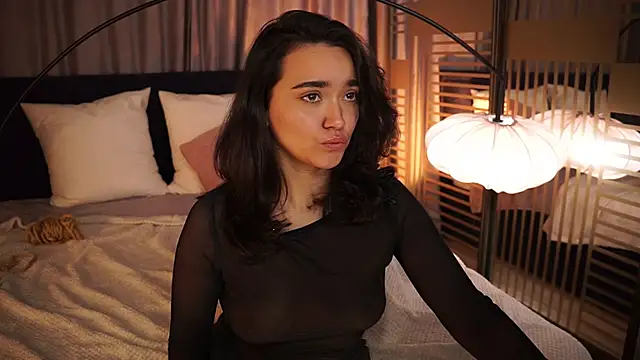 Snapshot of Shadow_Lotus chatting on December 2, 3:18 pm Shadow Lotus online show from December 2, 3:18 pm