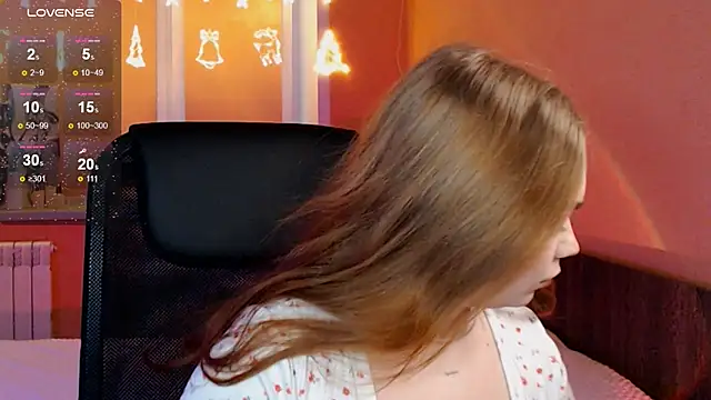 EmiRisse online show from December 5, 6:00 am