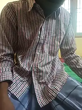 Shadow Guy online show from December 4, 4:44 am