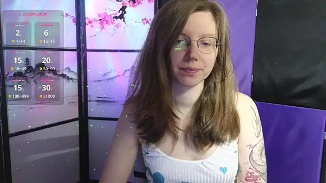 scarlettsrose online show from June 16, 8:28 am