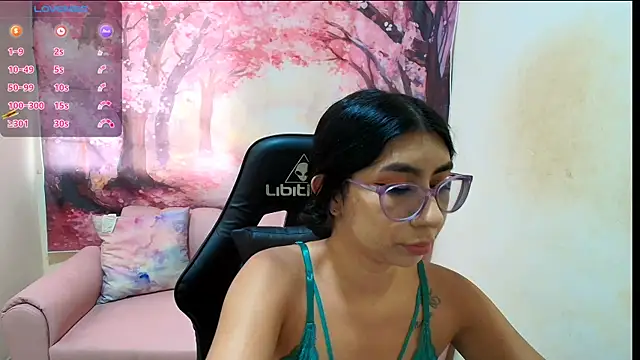 Emma latinasexy18 online show from February 12, 6:47 pm