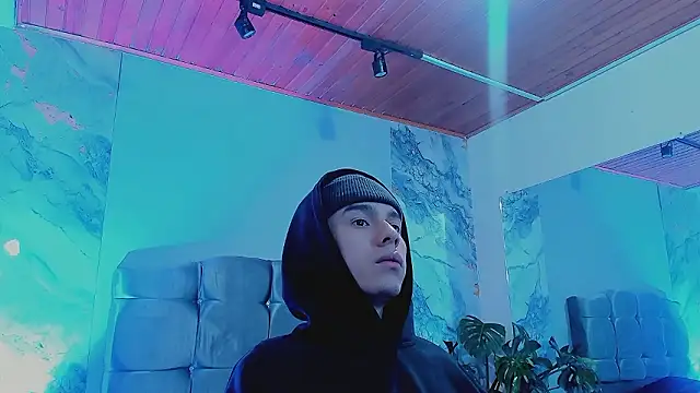 James Adams 01 online show from March 5, 12:34 pm