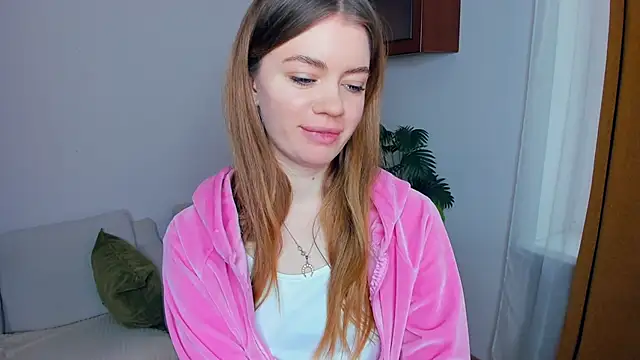 AngelesBenitz online show from January 17, 7:35 am