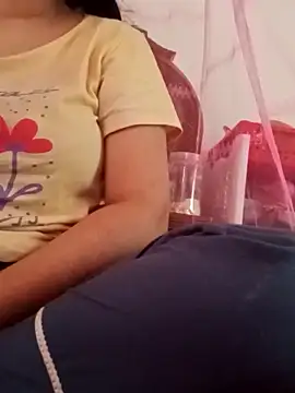 Snapshot of rupamim chatting on December 16, 5:45 am rupamim online show from December 16, 5:45 am