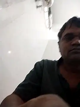 Snapshot of Sagarnp chatting on November 19, 11:27 pm Sagarnp online show from November 19, 11:27 pm