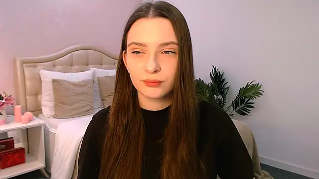 charming berry online show from November 26, 6:03 am