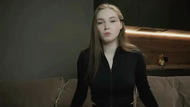 Eliravelvet online show from November 27, 5:15 pm