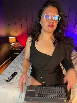  DanyDaniels  online show from November 21, 8:18 pm