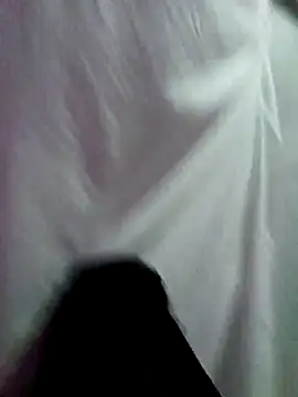 Snapshot of Chiplikk6009 chatting on November 21, 8:24 am Chiplikk6009 online show from November 21, 8:24 am