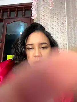 Esmerald 1111 online show from December 20, 11:39 am