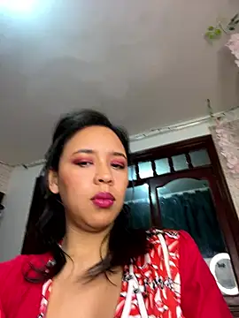 Esmerald 1111 online show from January 10, 1:57 pm