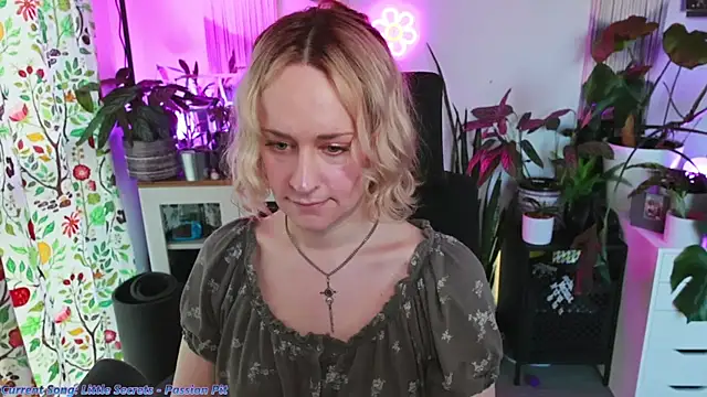 xzoeyryanx online show from January 13, 7:19 pm