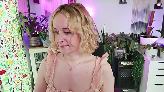 xzoeyryanx online show from May 2, 5:51 pm