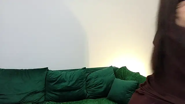 Layladesire online show from November 22, 4:22 am