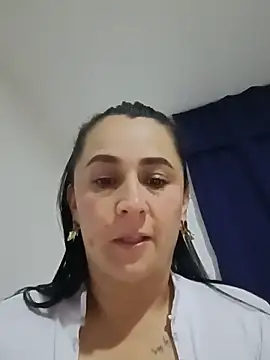 Snapshot of Sex_Annie chatting on June 5, 6:52 am Sex Annie online show from June 5, 6:52 am