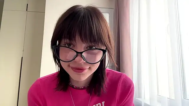 LollySimes online show from December 4, 9:40 am