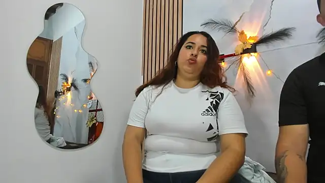 RileyNora online show from November 19, 2:06 pm