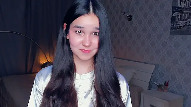 Snapshot of MeliaMelchiori chatting on November 29, 9:18 pm MeliaMelchiori online show from November 29, 9:18 pm