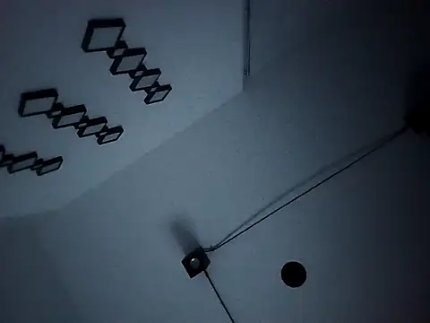 LariBodyMagic online show from March 2, 8:10 am