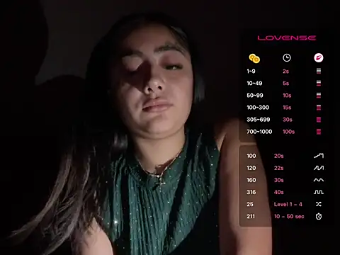 reinaass online show from May 22, 4:52 am