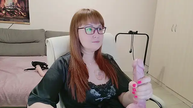 Snapshot of Foxy-lady chatting on October 22, 7:35 pm Foxy-lady online show from October 22, 7:35 pm