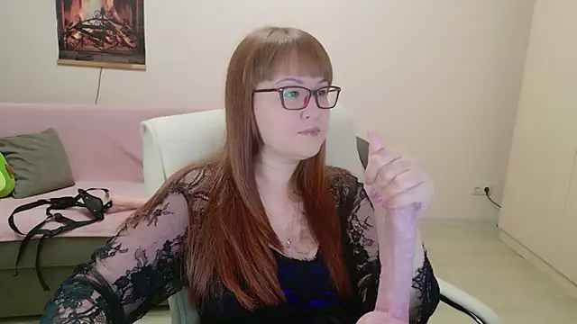 Snapshot of Foxy-lady chatting on November 21, 4:38 pm Foxy-lady online show from November 21, 4:38 pm