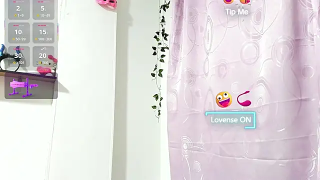 Snapshot of Miabellaksh chatting on November 22, 3:27 am Miabellaksh online show from November 22, 3:27 am