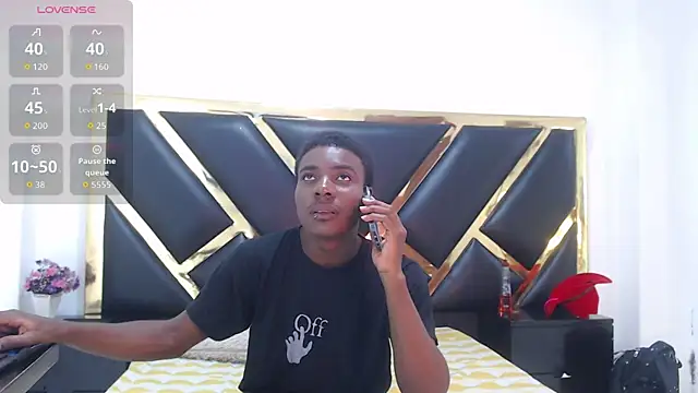 NoahJhonson69 online show from January 8, 7:05 pm