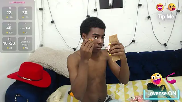 NoahJhonson69 online show from February 22, 11:42 am