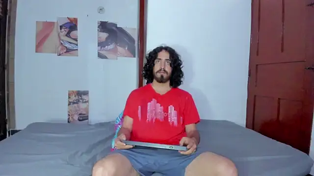 Snapshot of Jave_rave chatting on June 10, 12:48 pm Jave rave online show from June 10, 12:48 pm