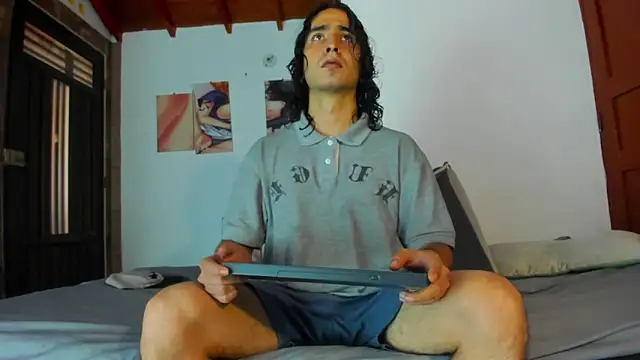 Snapshot of Jave_rave chatting on June 16, 12:19 pm Jave rave online show from June 16, 12:19 pm