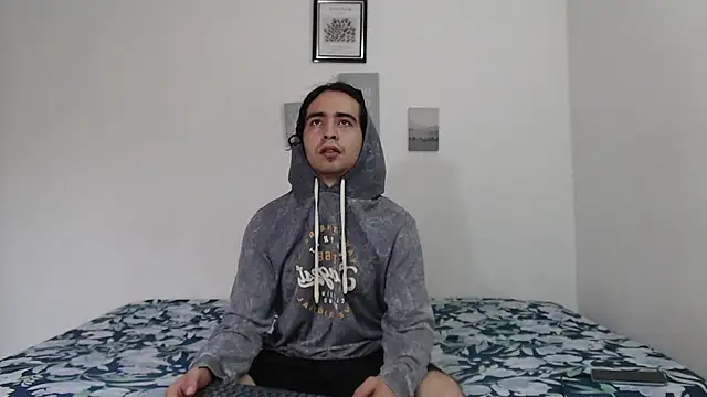 Snapshot of Jave_rave chatting on June 21, 12:19 pm Jave rave online show from June 21, 12:19 pm
